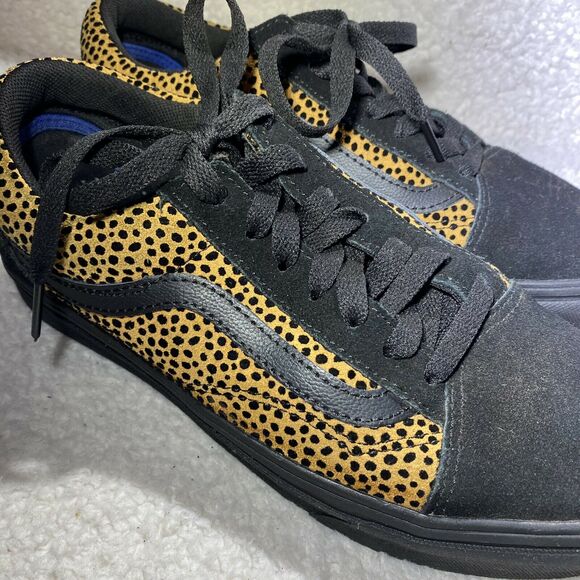 VANS Comfy Cush Old Skool Cheetah Print Mixed Media Low Top Sneakers 6.5 M/7.5 W - Picture 1 of 10